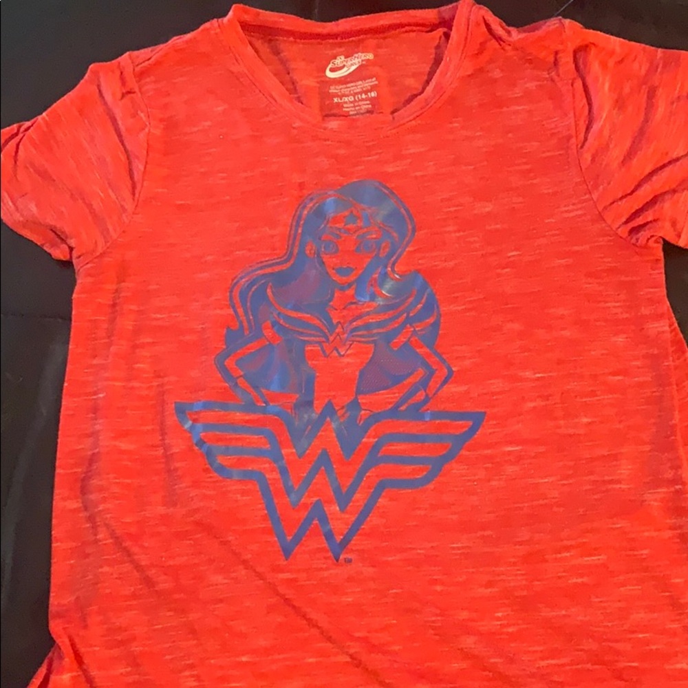 DC super hero Wonder Woman shirt